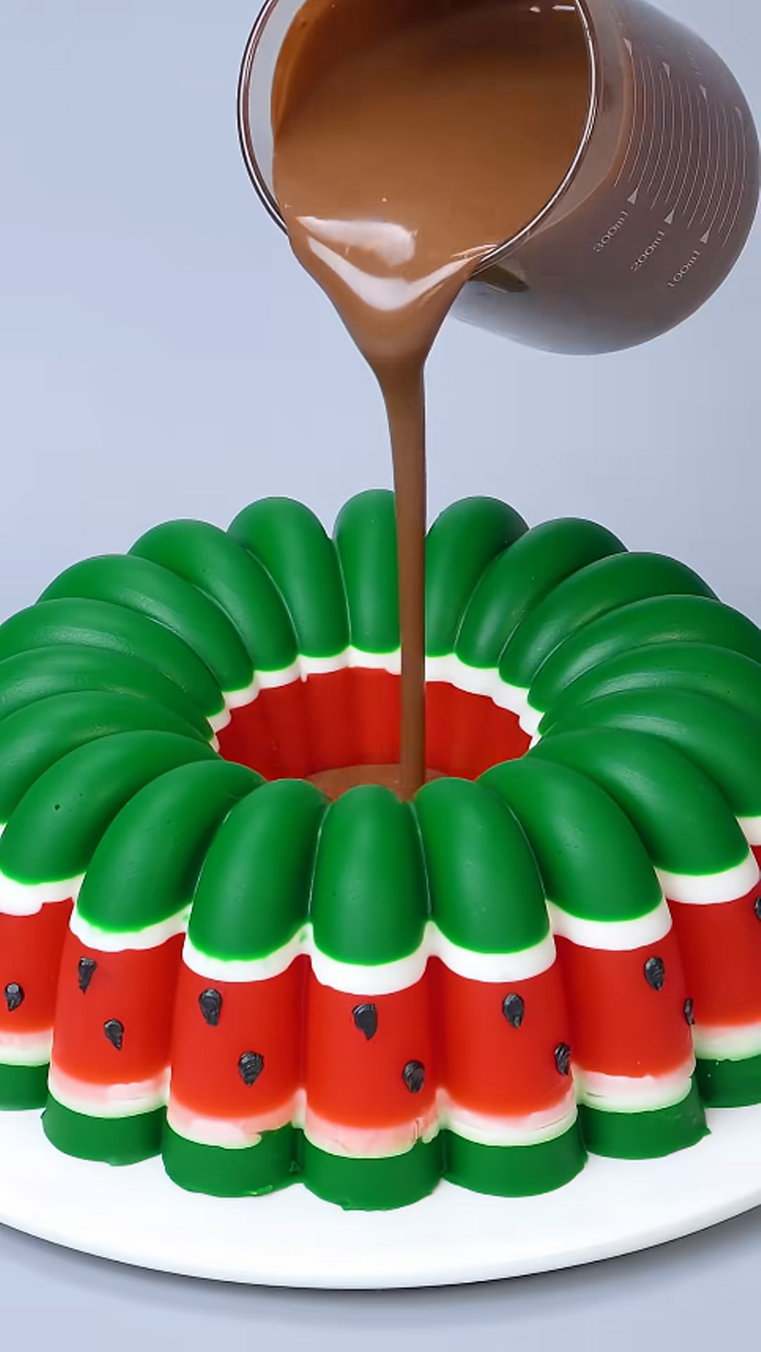 Making a refreshing watermelon fruit jelly dessert