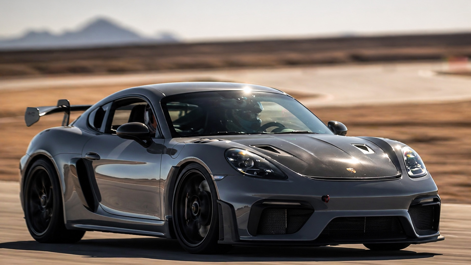 Porsche Cayman GT4 RS delivers high revving performance