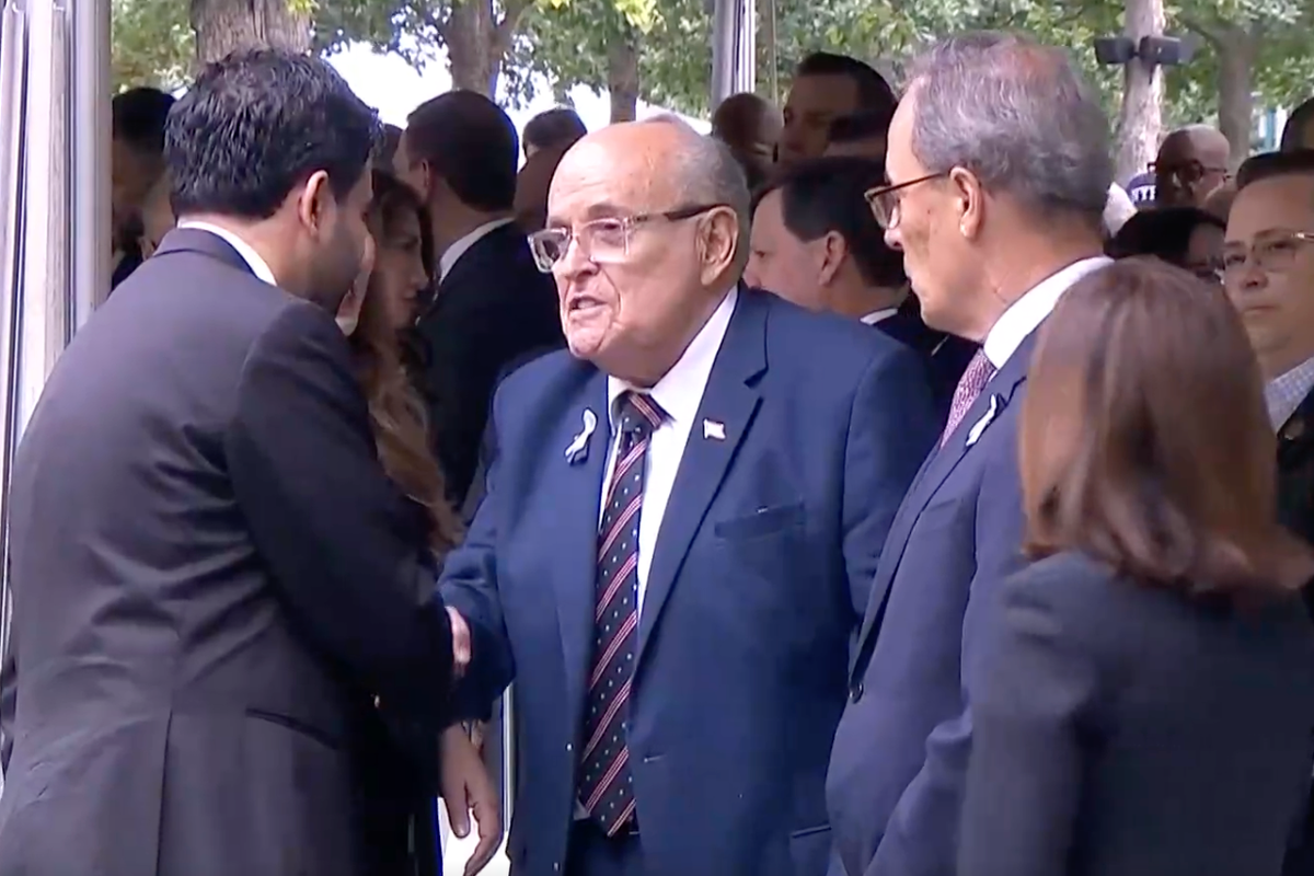 Giuliani reveals what he said to Mamdani during viral handshake
