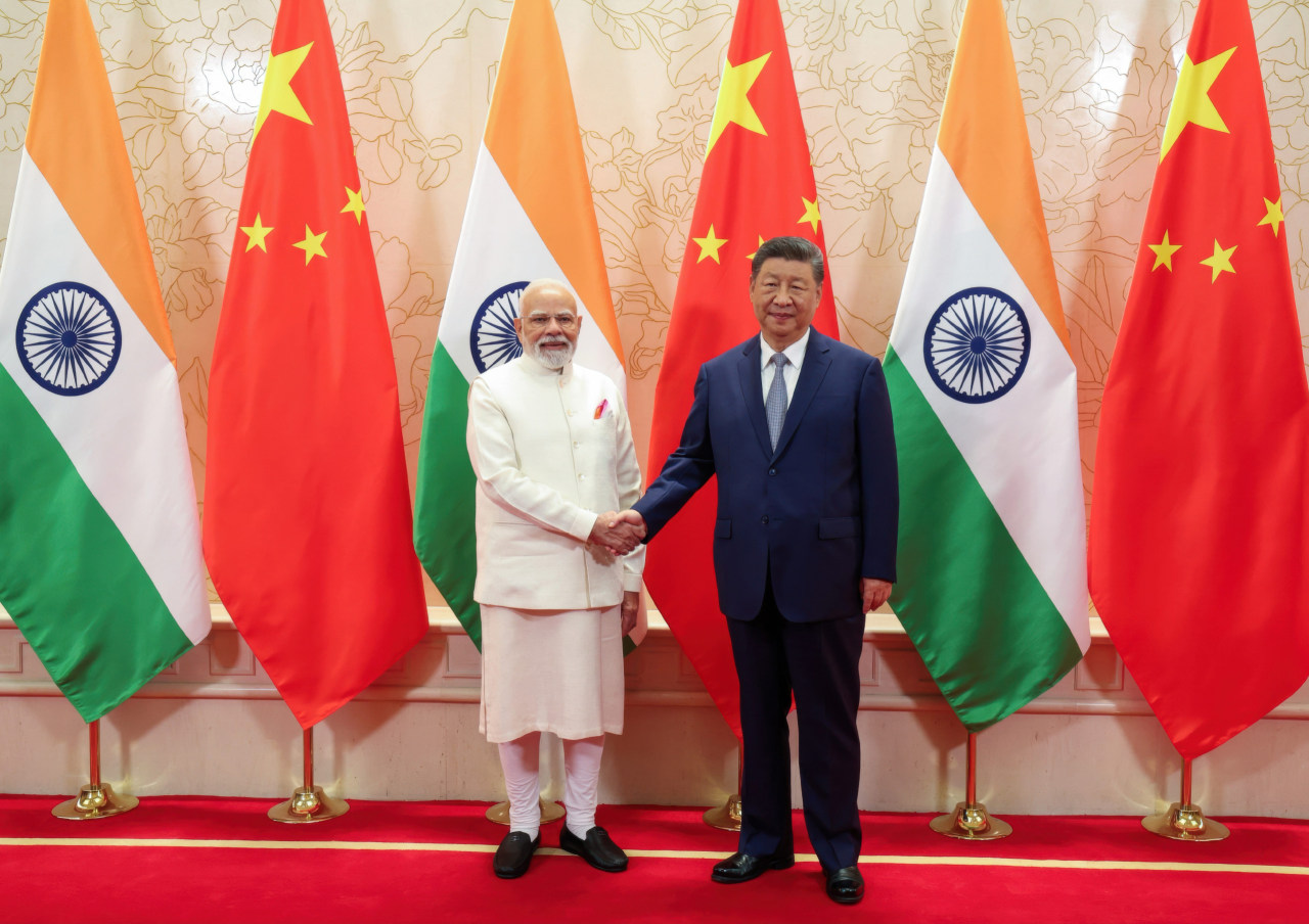 Shifting US alliances push rivals China and India together