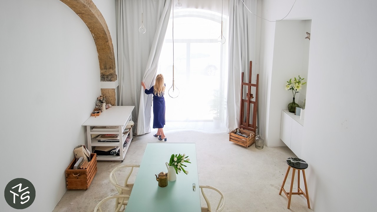 A 50 square meter space in Lisbon that blends home and studio life