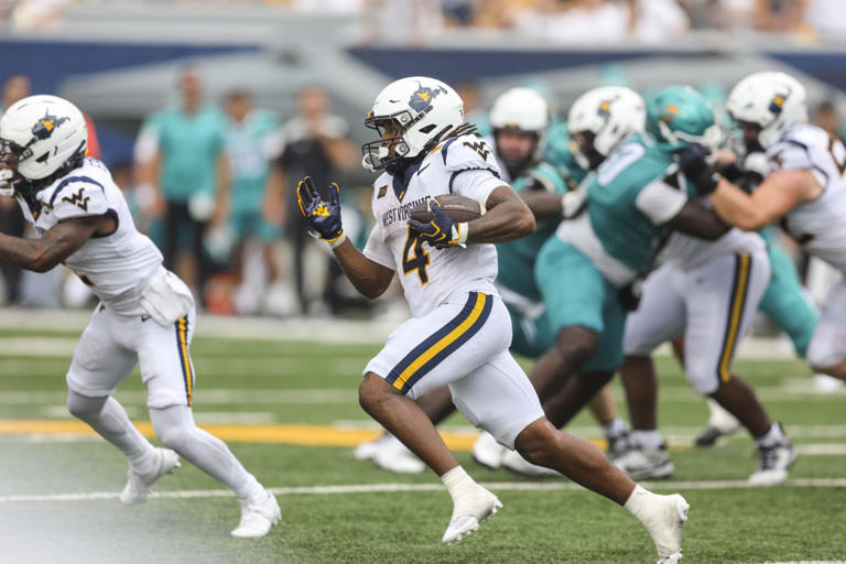 College fantasy football rankings for Week 2: QB, RB, WR, TE and FLEX