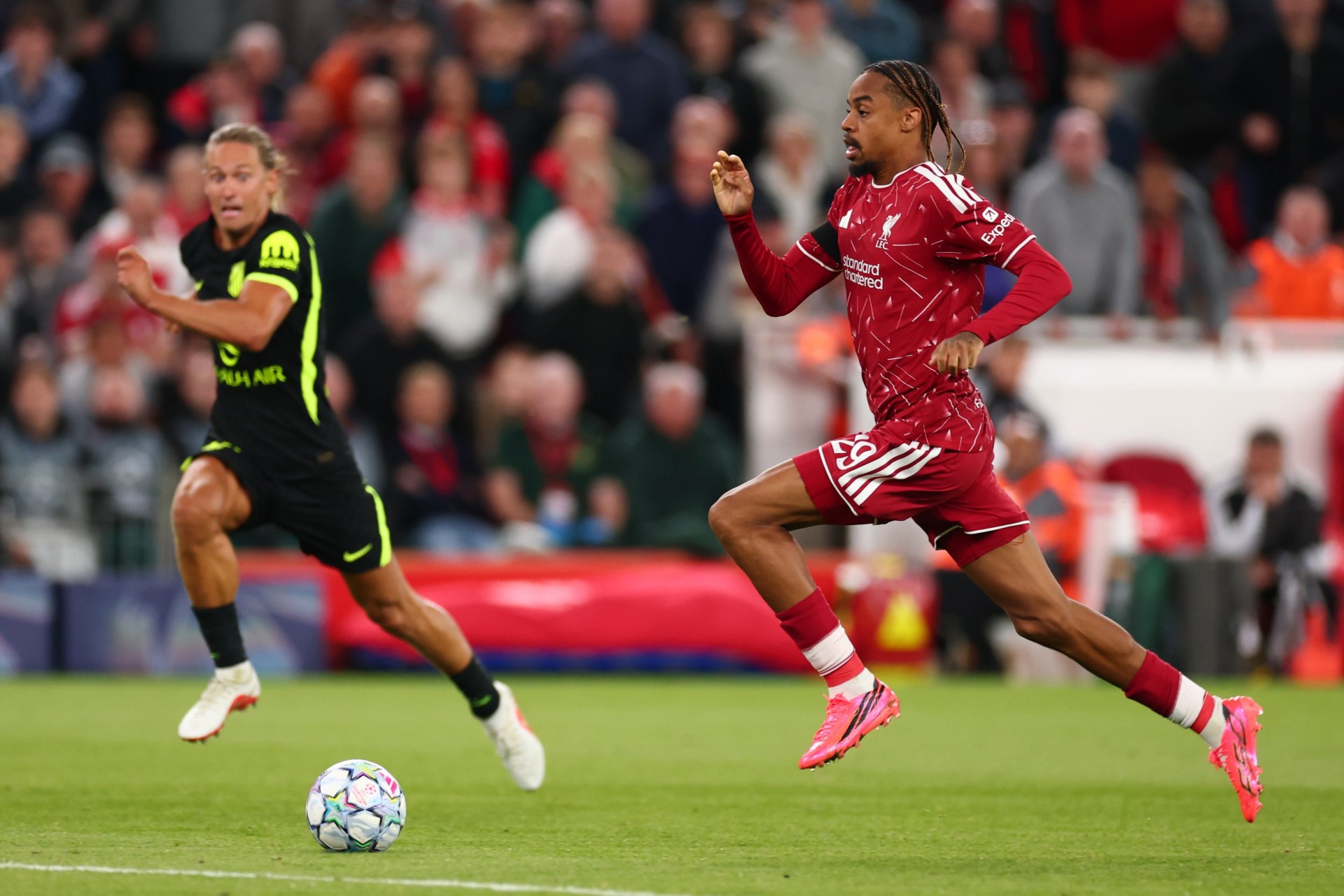 Barcola debutó en la Liga de Campeones con el Liverpool contra el Atlético de Madrid (Foto: Getty Images).