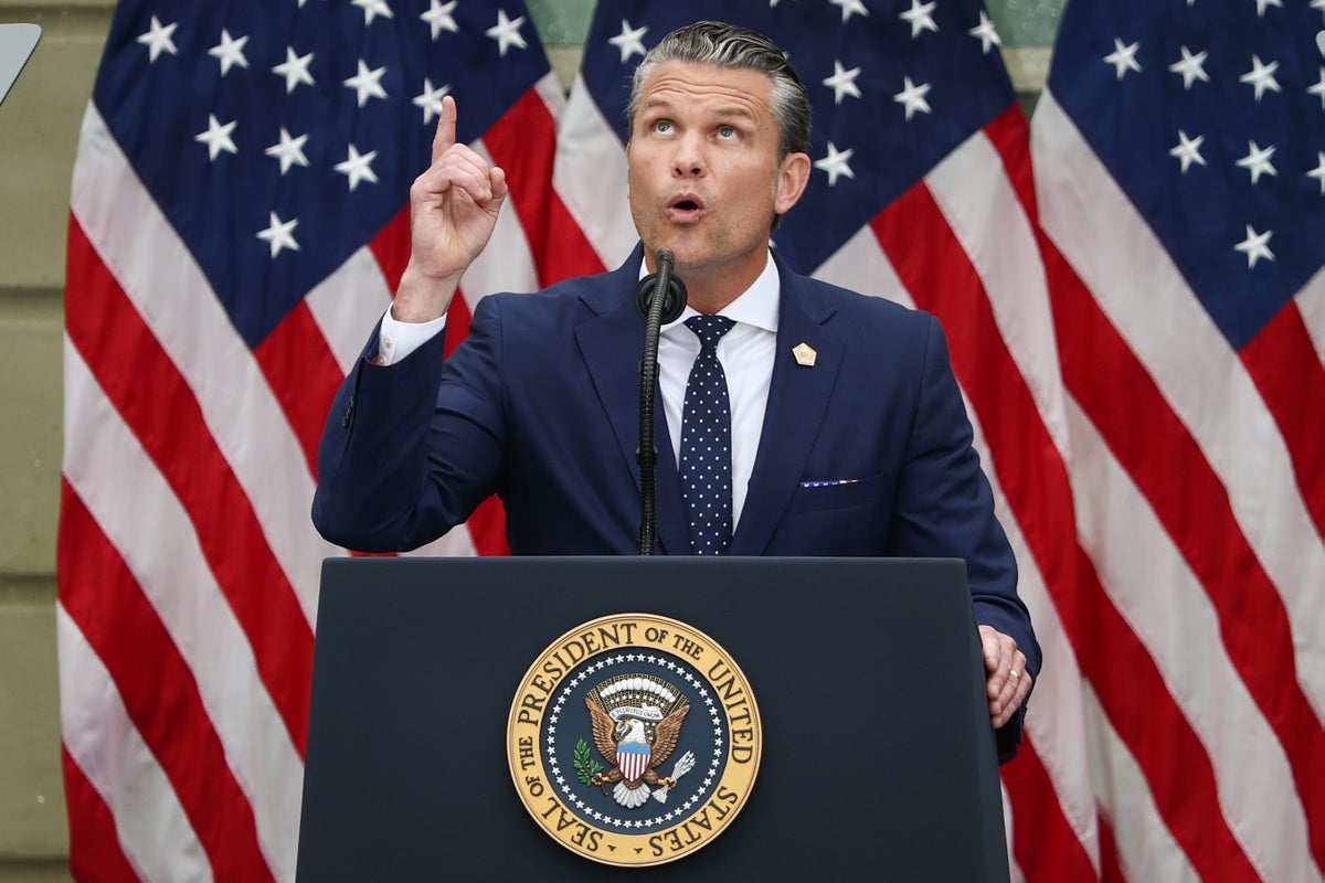 Pete Hegseth can't read the room in 9/11 Pentagon tribute to Trump