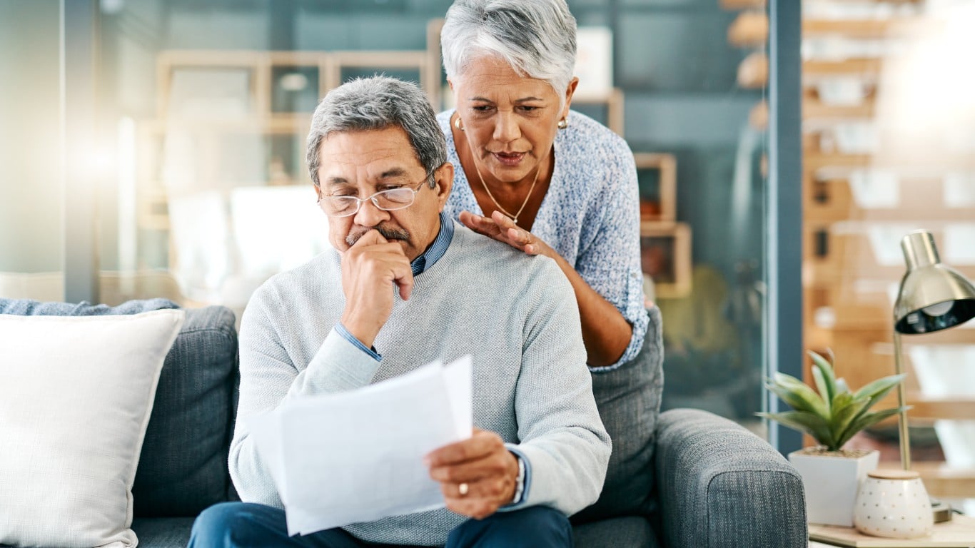 Fall market crash risk: 6 defensive moves for boomers & Gen X investors