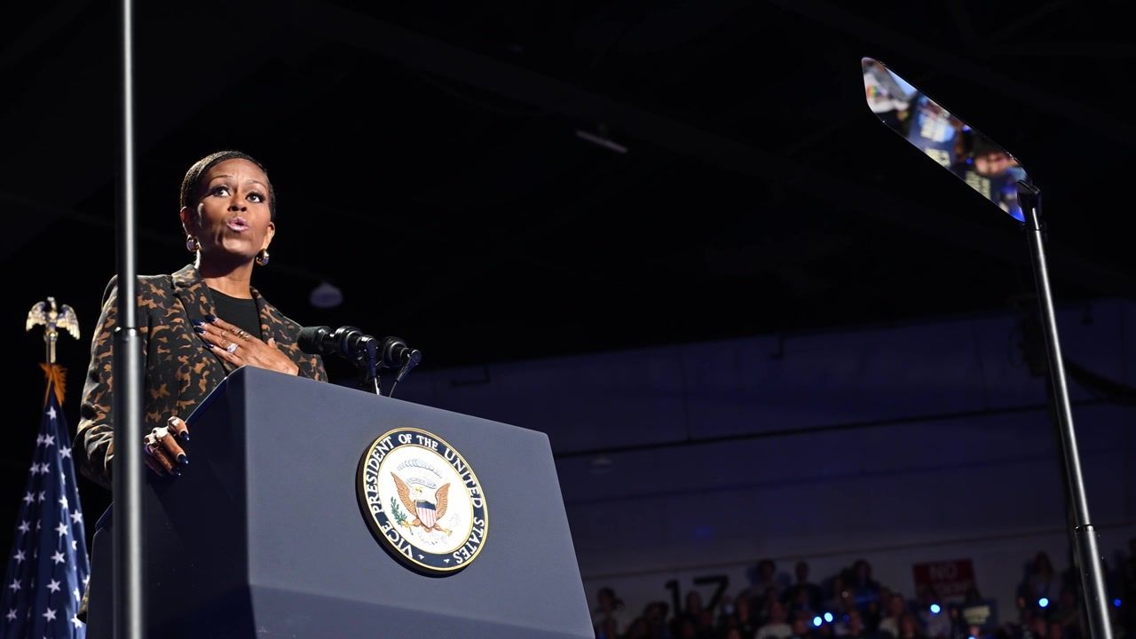 Michelle Obama reception at US Open speaks volumes during Sabalenka vs ...