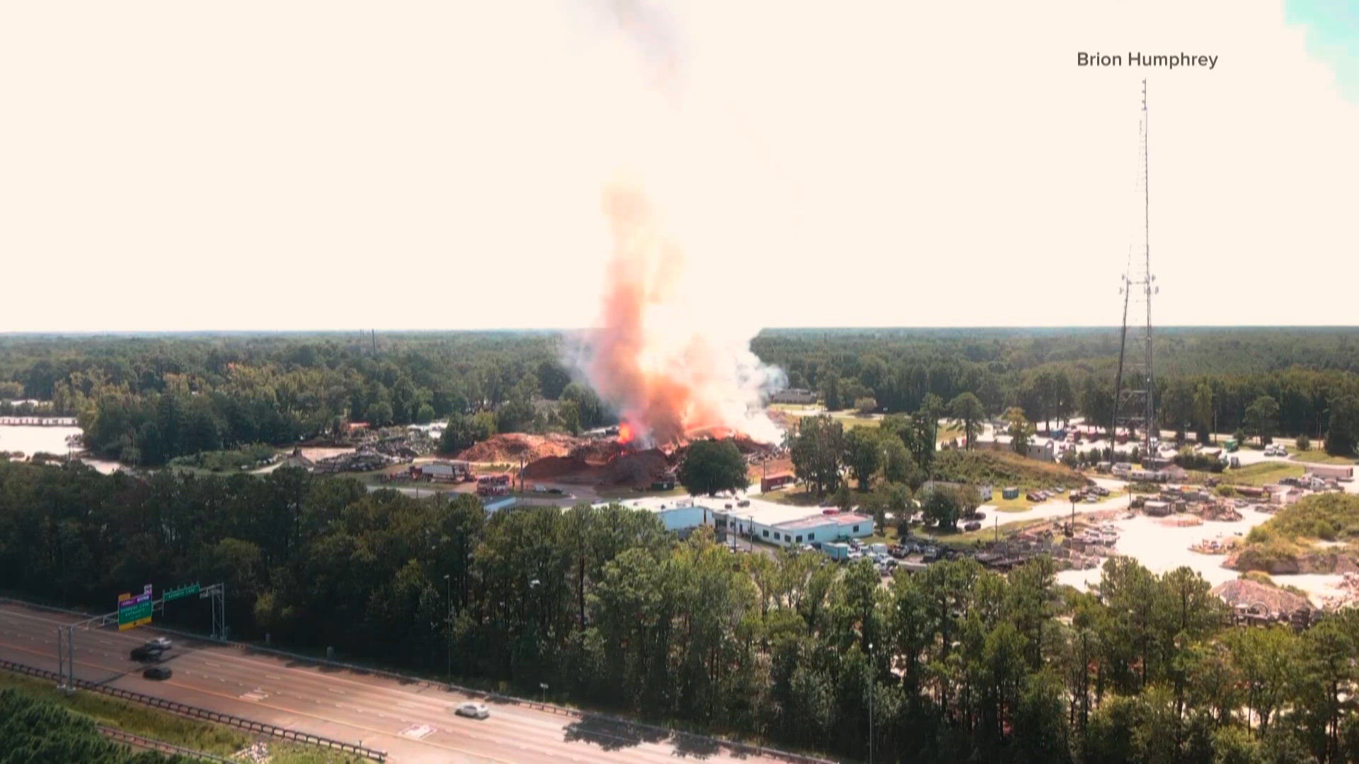 Large mulch fire in Chesapeake caused by 'spontaneous combustion ...
