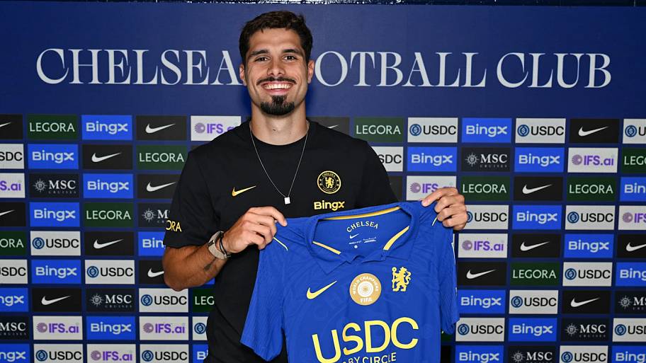 ‘Really excited'—Pedro Neto makes Chelsea vow after signing new contract