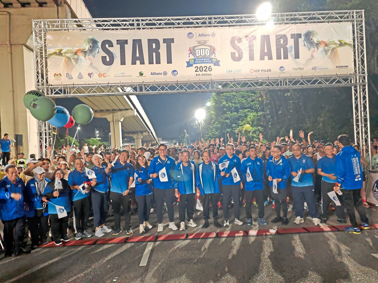 Over 14,000 runners dominate highway run in Klang Valley
