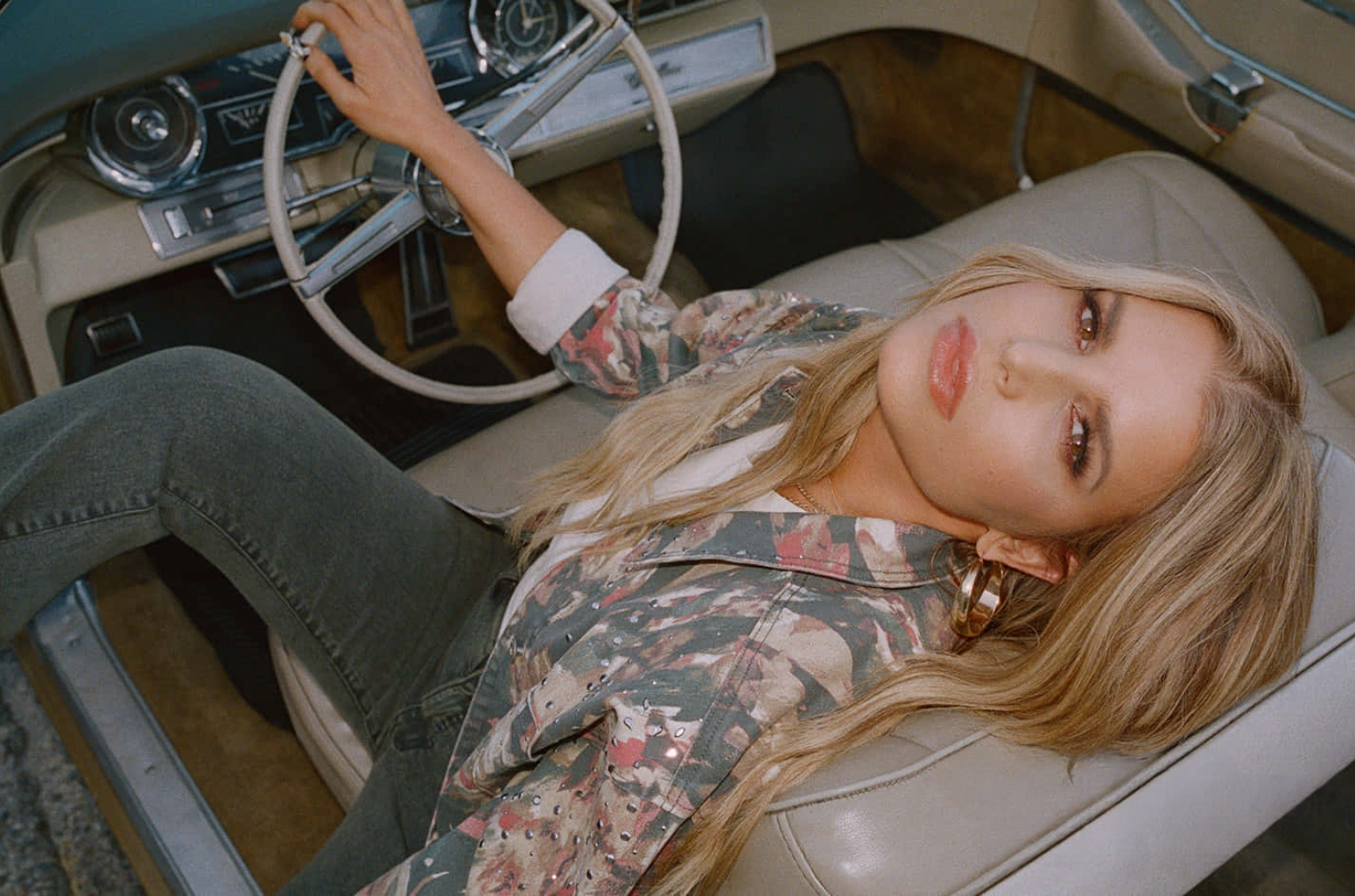 Jessica Simpson fall fashion 2026: New Walmart boho styles from $10+