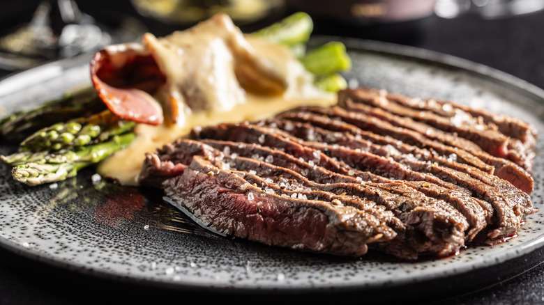 Most overpriced steakhouse chains in the US, according to customers