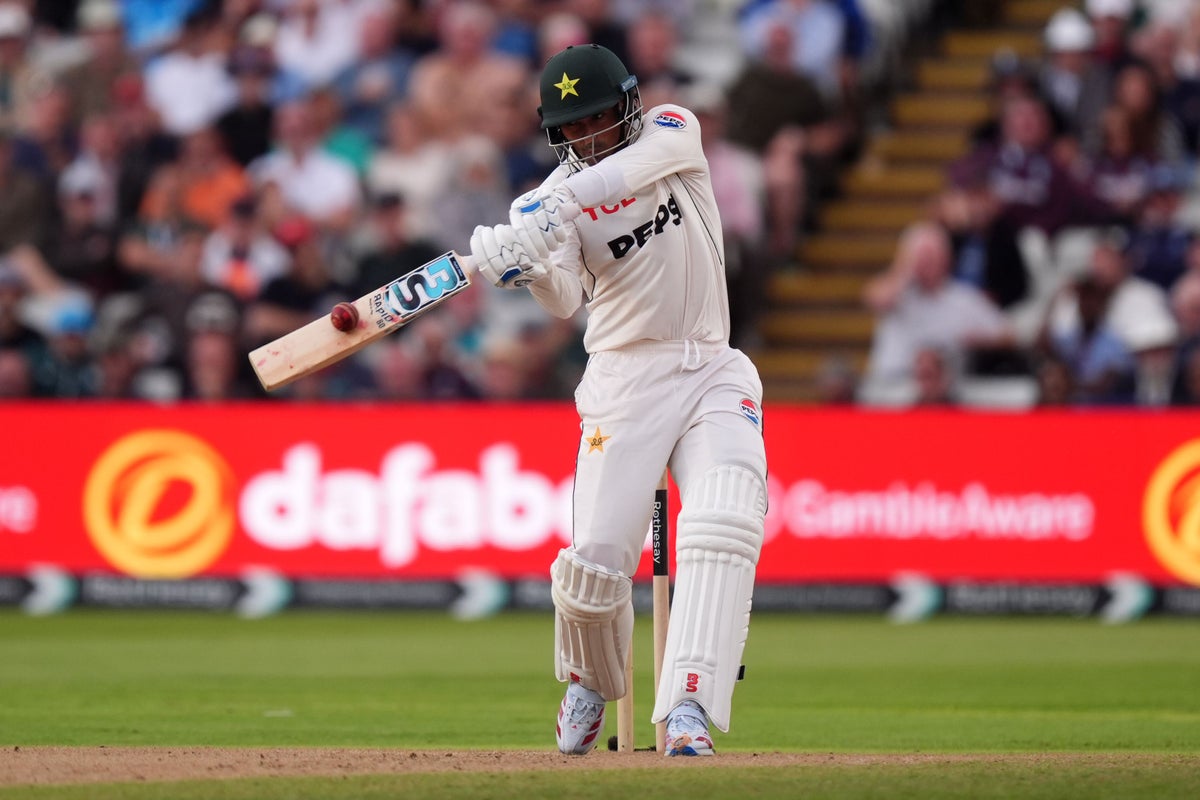 Marcus Trescothick admits England were hit by 'perfect storm' against Pakistan