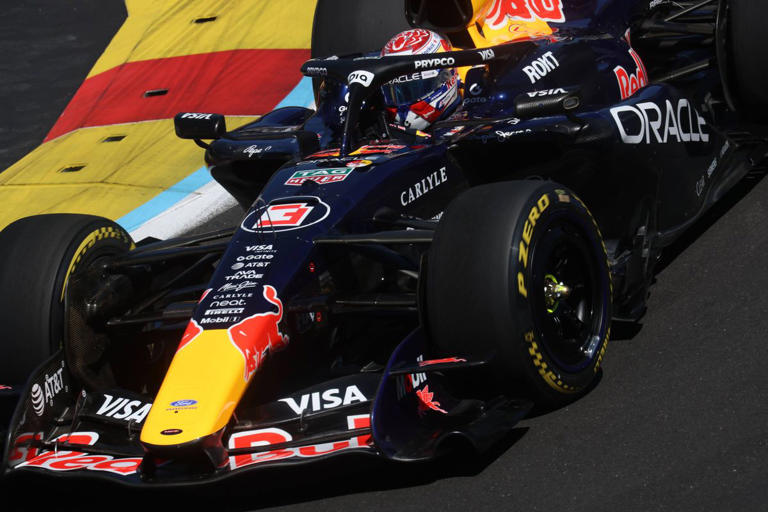 Verstappen nauwelijks in actie in volledig ontregelde VT3 Madrid na ...