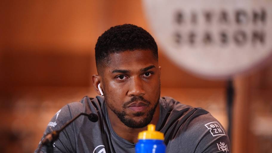 Surprising Anthony Joshua vs. Tyson Fury fight location reportedly revealed