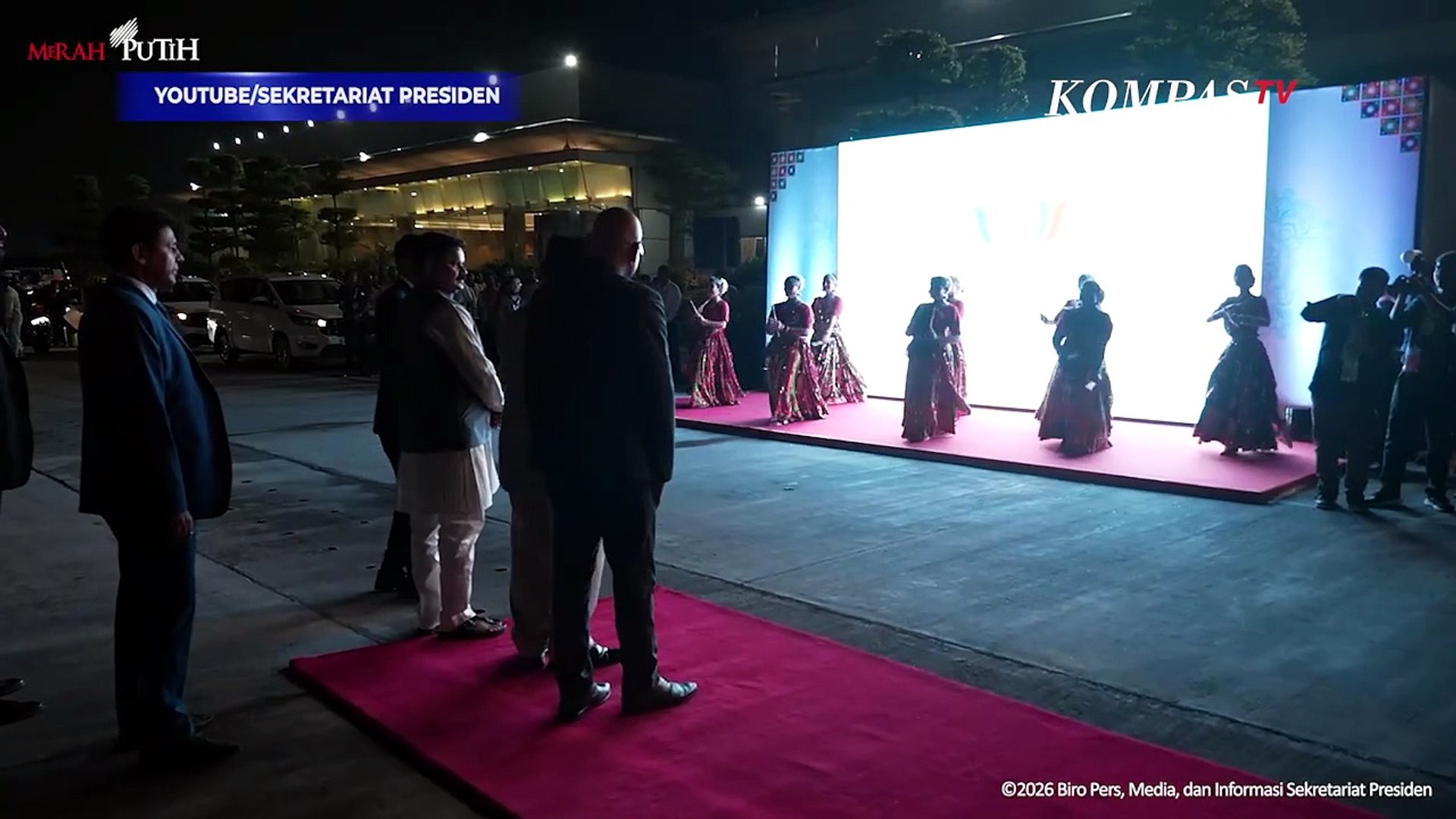 Detik-detik Presiden Prabowo tiba India, hadiri KTT ke-18 BRICS