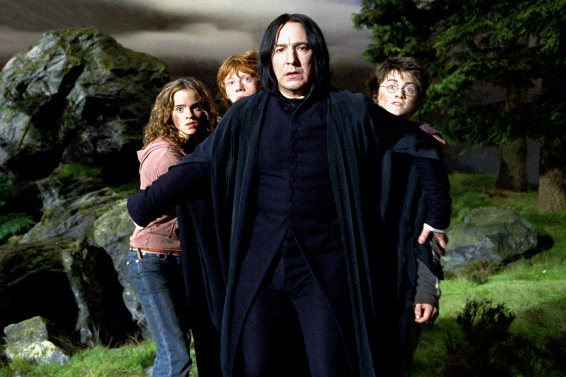 Gary Oldman recalls the very un-Snape-like behavior Alan Rickman showed on Harry Potter film set