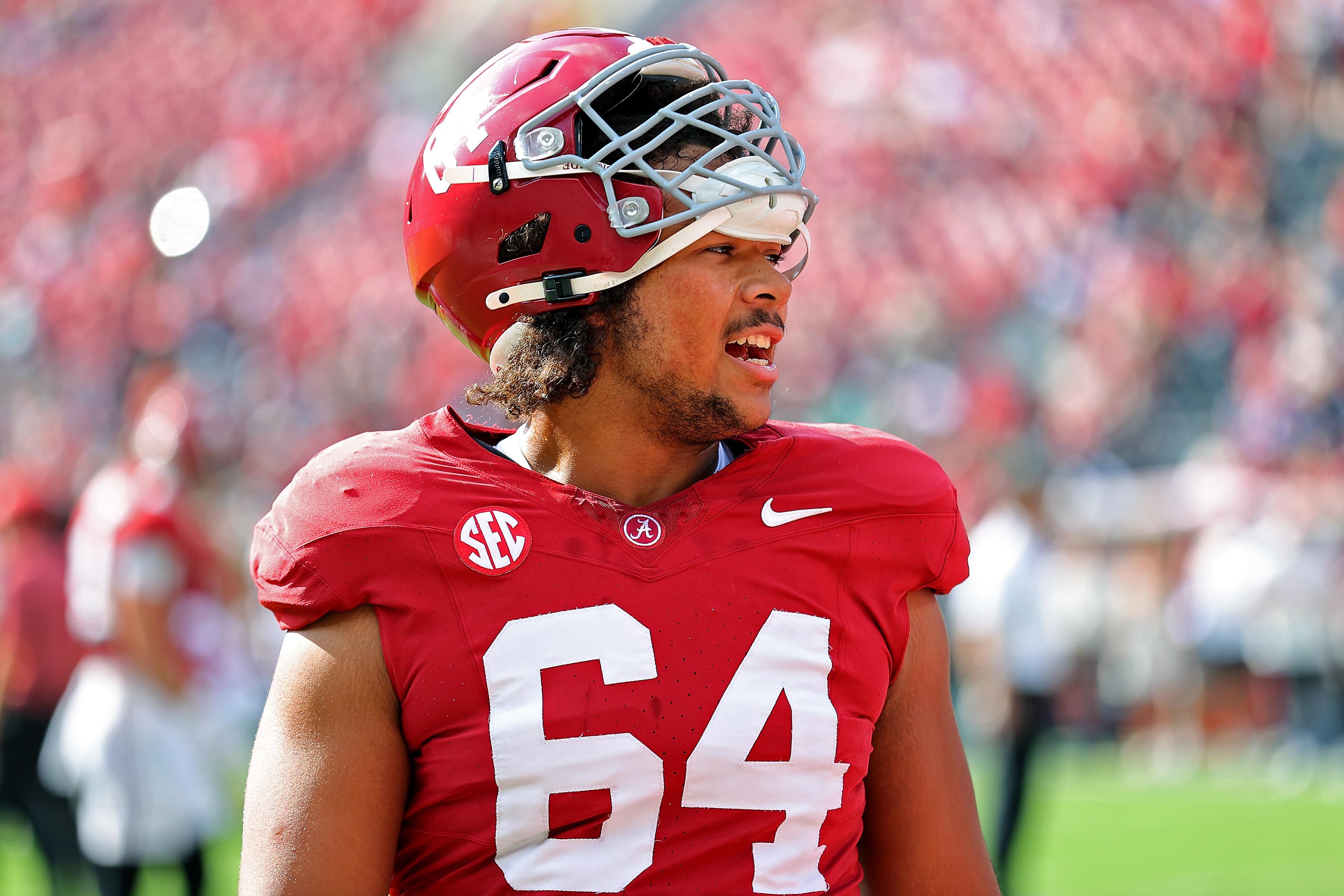 Kentucky vs. Alabama injury report: Starting OL Michael Carroll ruled out