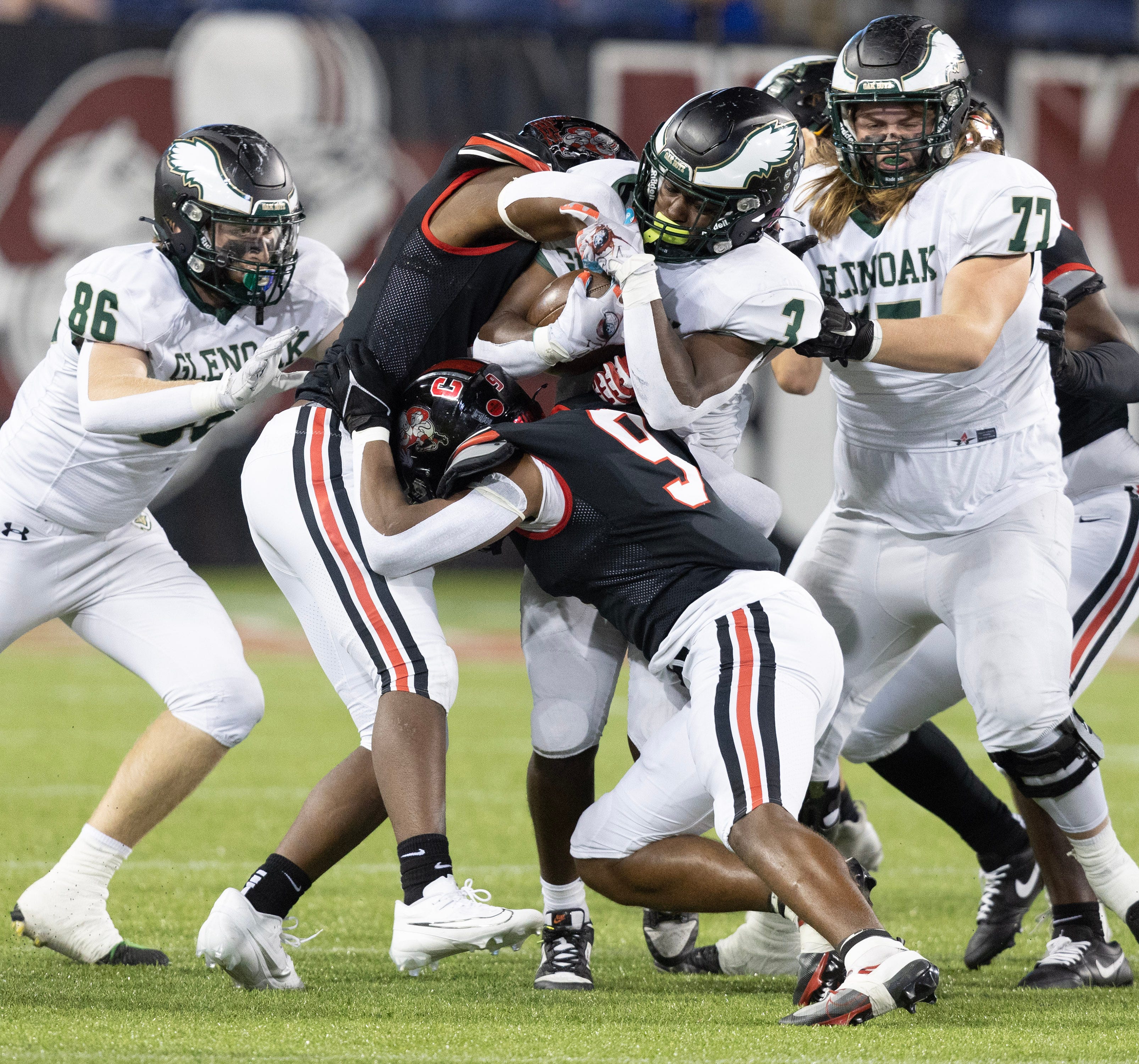 McKinley football score vs. GlenOak. Bulldogs roll in Federal League opener