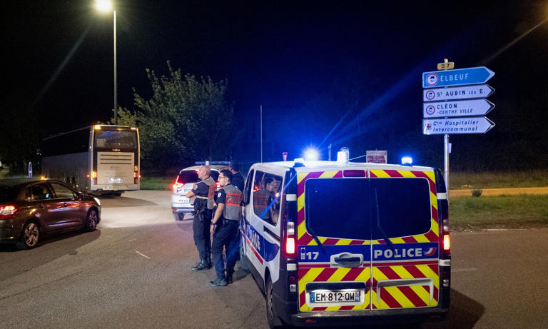 Train derails in France and injures at least 44 people after carriages ...