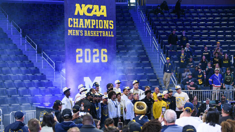 Michigan MCBB unveils 2026 championship rings in video, photos to ...