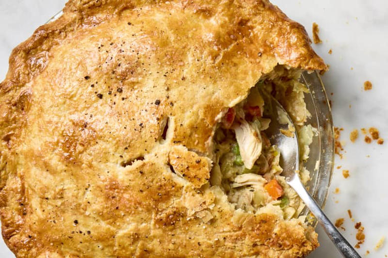 The 2-minute trick for the easiest chicken pot pie of your life