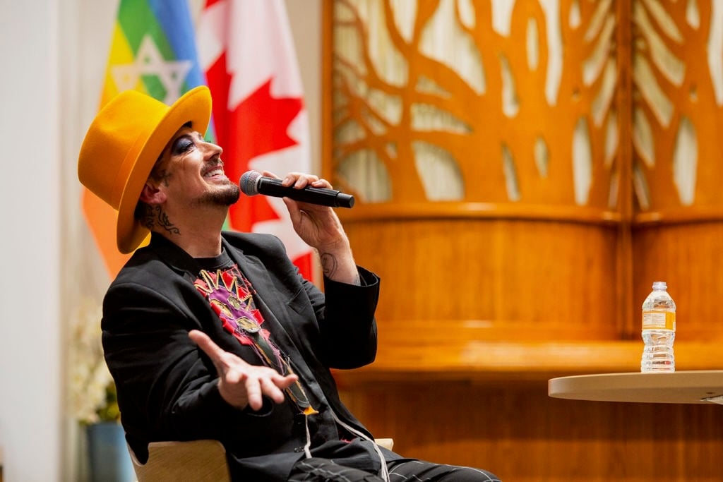 Boy George goes to shul