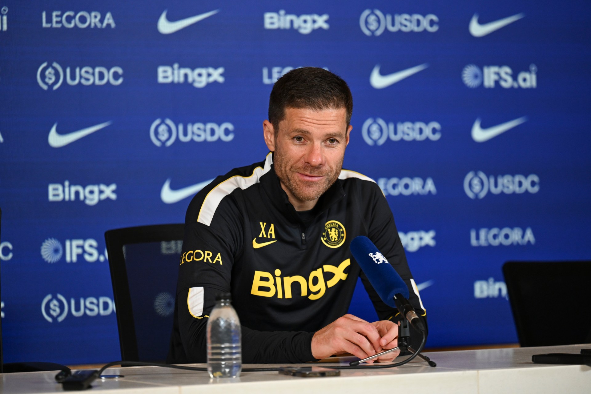 Xabi Alonso afirma que la estrella «completa» del Chelsea le recuerda al ganador del Balón de Oro.