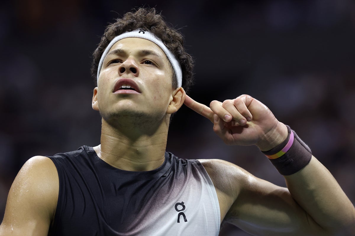 Shelton carries American dream to US Open final as Zverev awaits