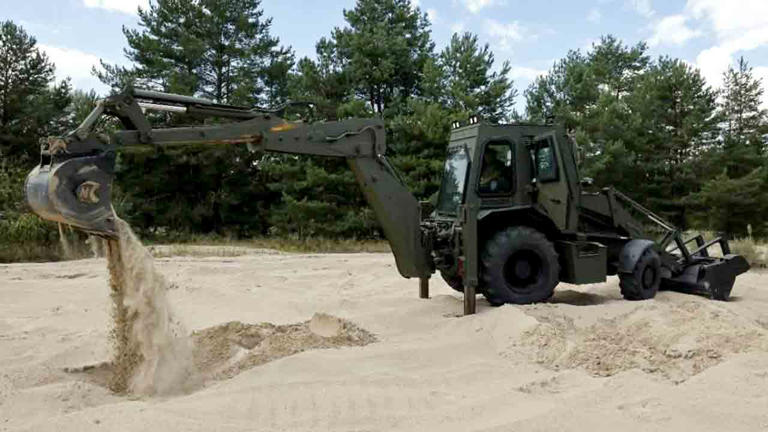 Ukraine approves first domestically developed UAT-SPIDER armored ...