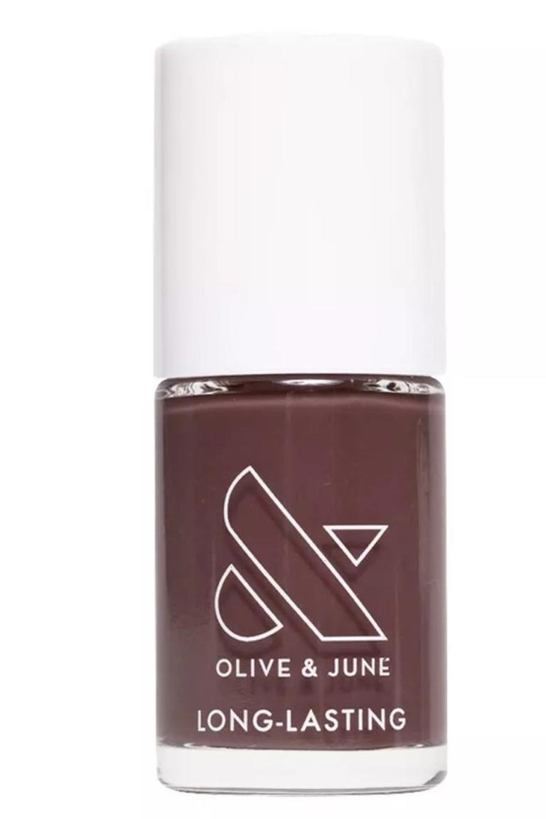 The best nail looks of the week showcase earthy tones and short, square ...