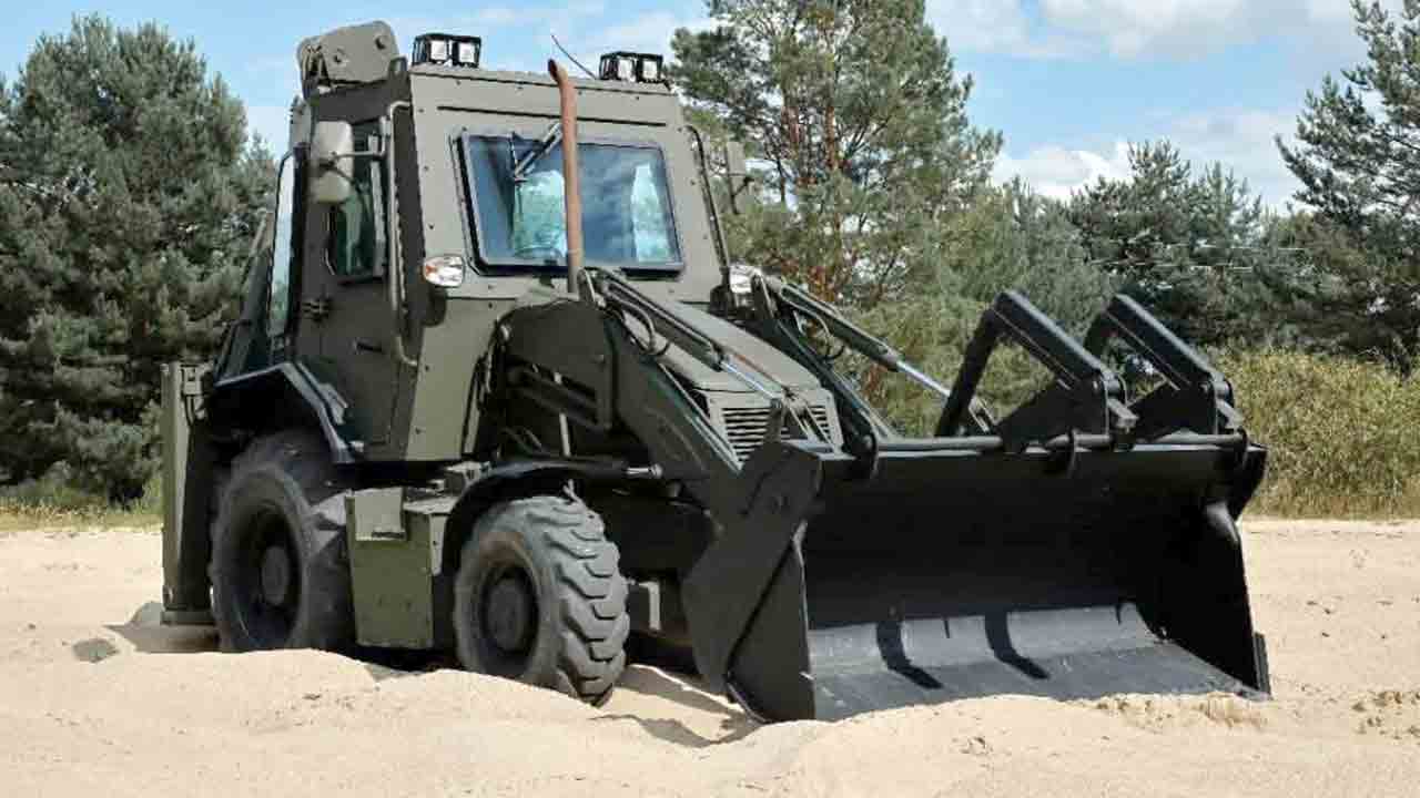 Ukraine approves first domestically developed UAT-SPIDER armored ...