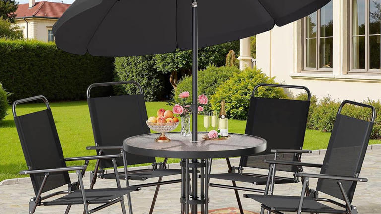 Amazon sells a $137 outdoor dining set with 4 foldable chairs, a table ...