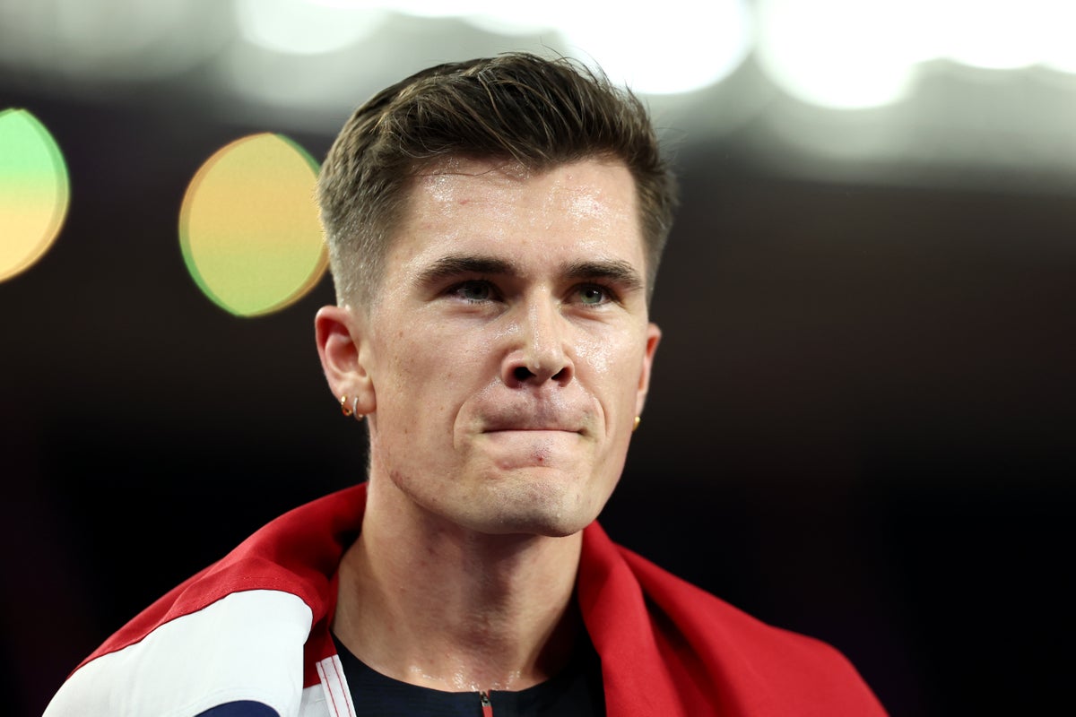 Ingebrigtsen pulls out of 1500m showdown with Kerr and Hocker