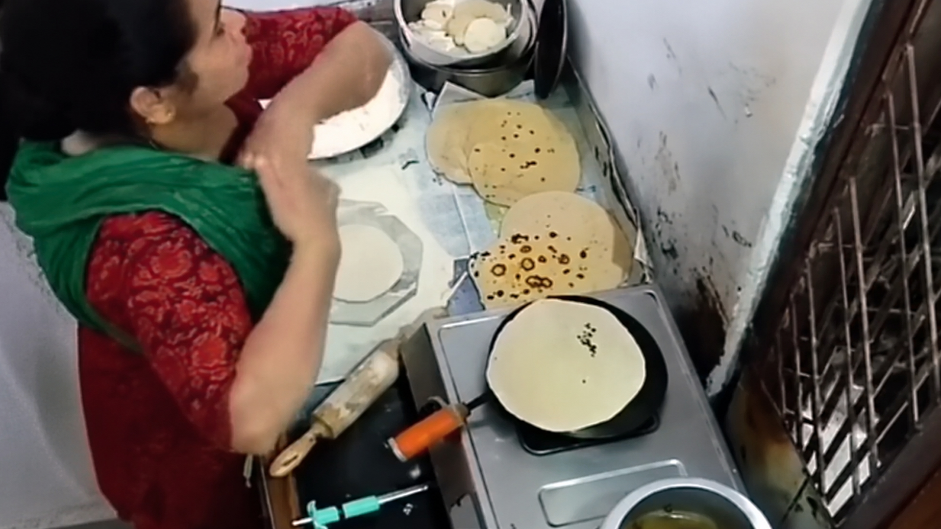 Restaurant cameras caught these unfortunate mishaps