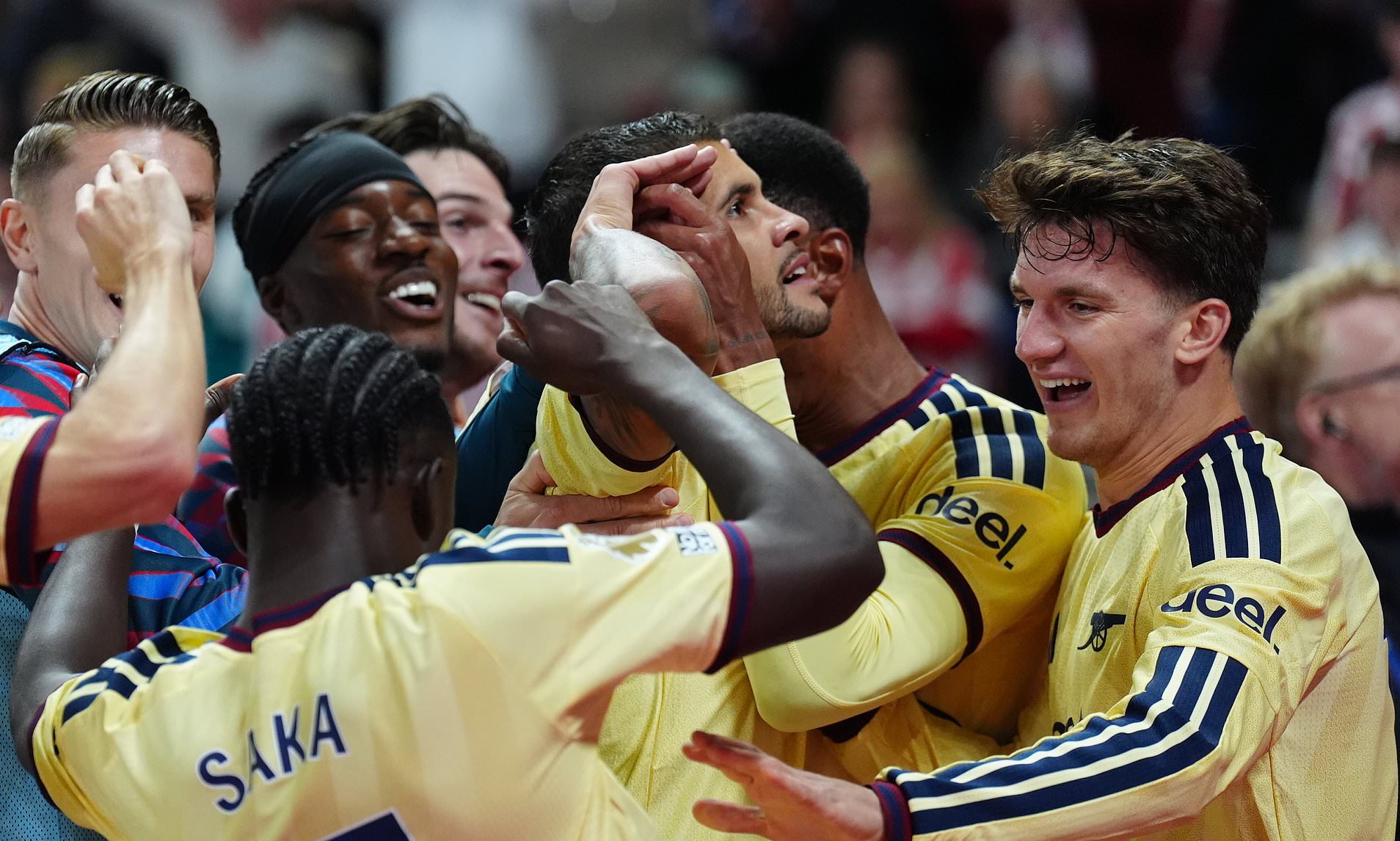 Isaan Khan: Guimaraes silences Sunderland boos with brilliant strike - 2-0 win should strike fear
