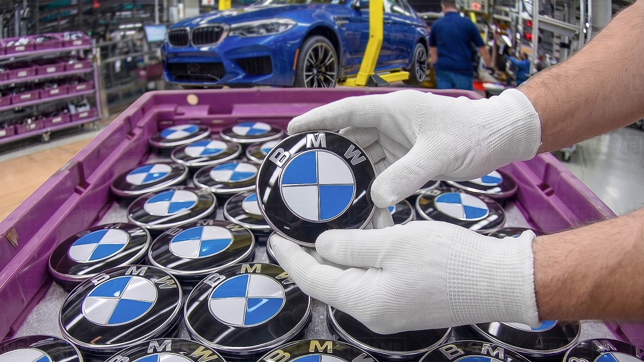 Inside BMW's most advanced factory building its most expensive cars ...
