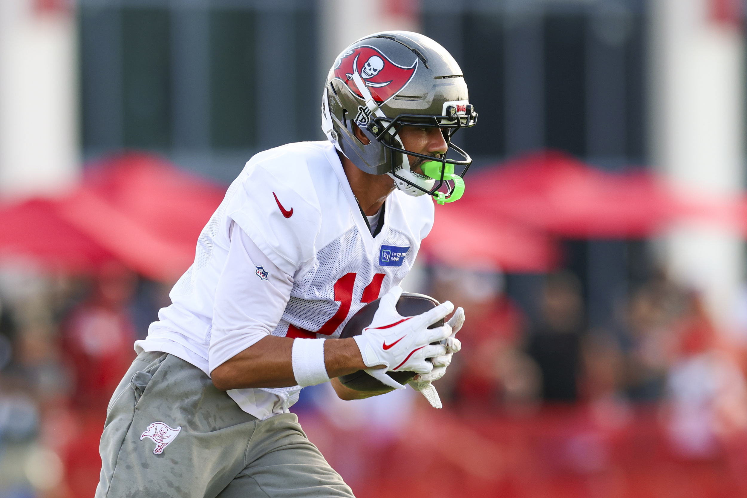 Bucs make practice squad elevations for Week 1 vs. Bengals