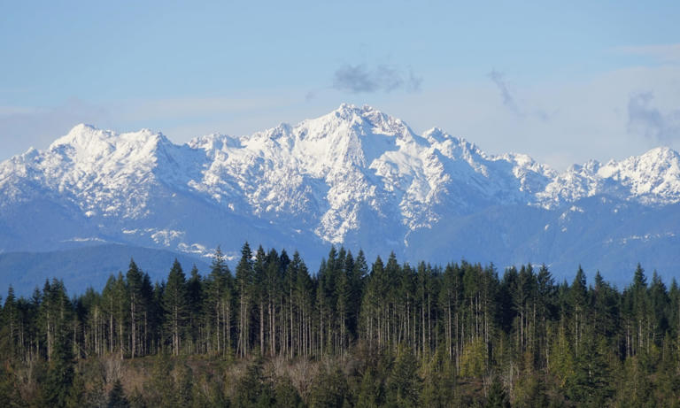 Discover 20 mountains in Washington state