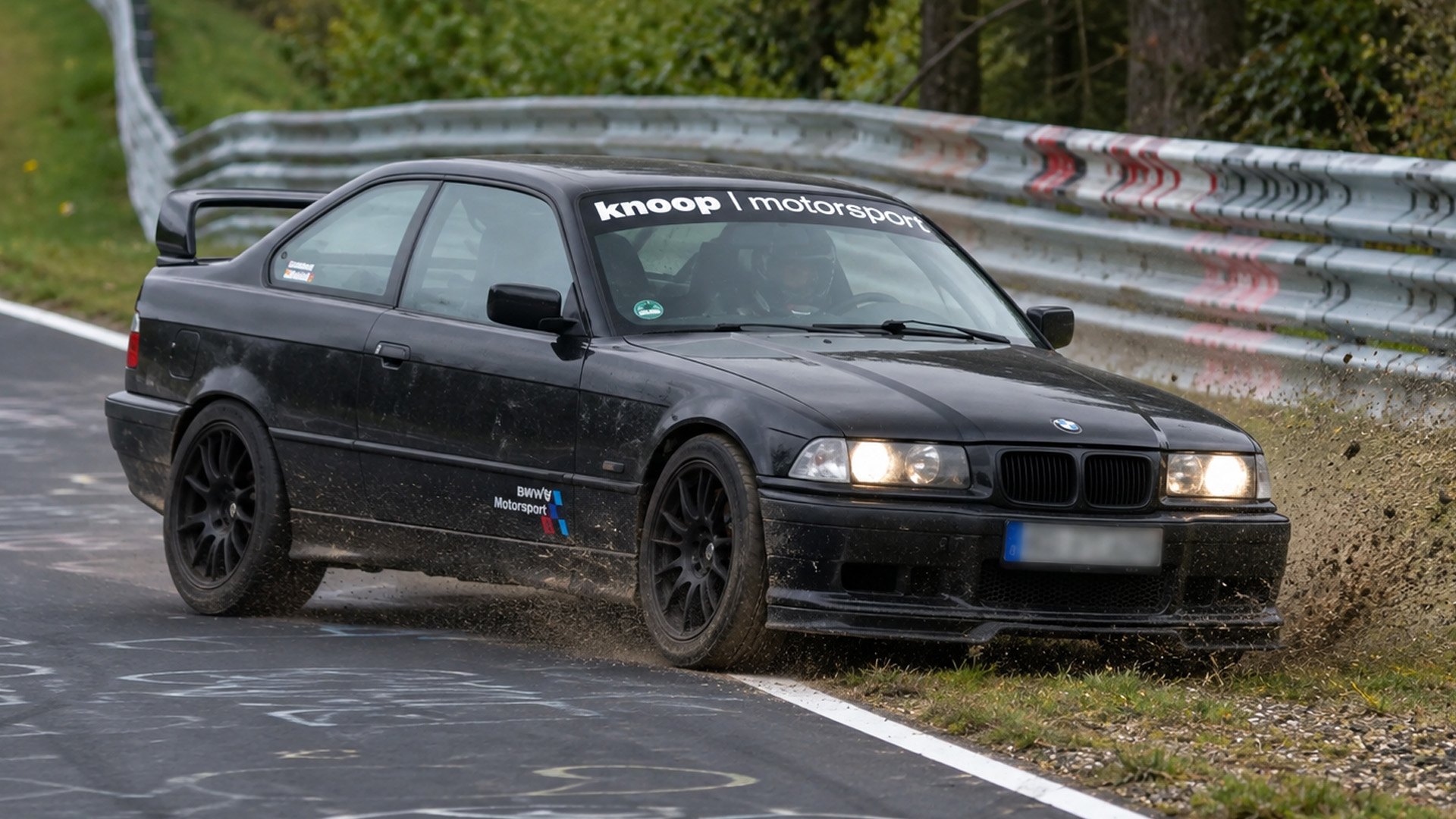 Big mistakes and smart recoveries define these Nürburgring tourist laps