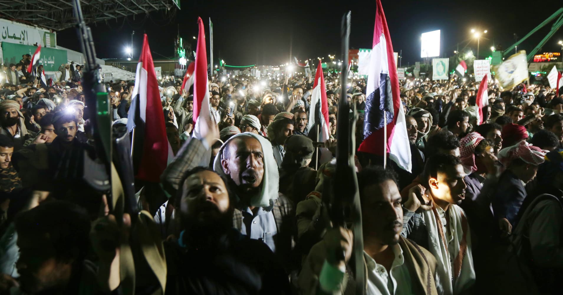 US urges Americans to reconsider Middle East travel as Iran tensions rise