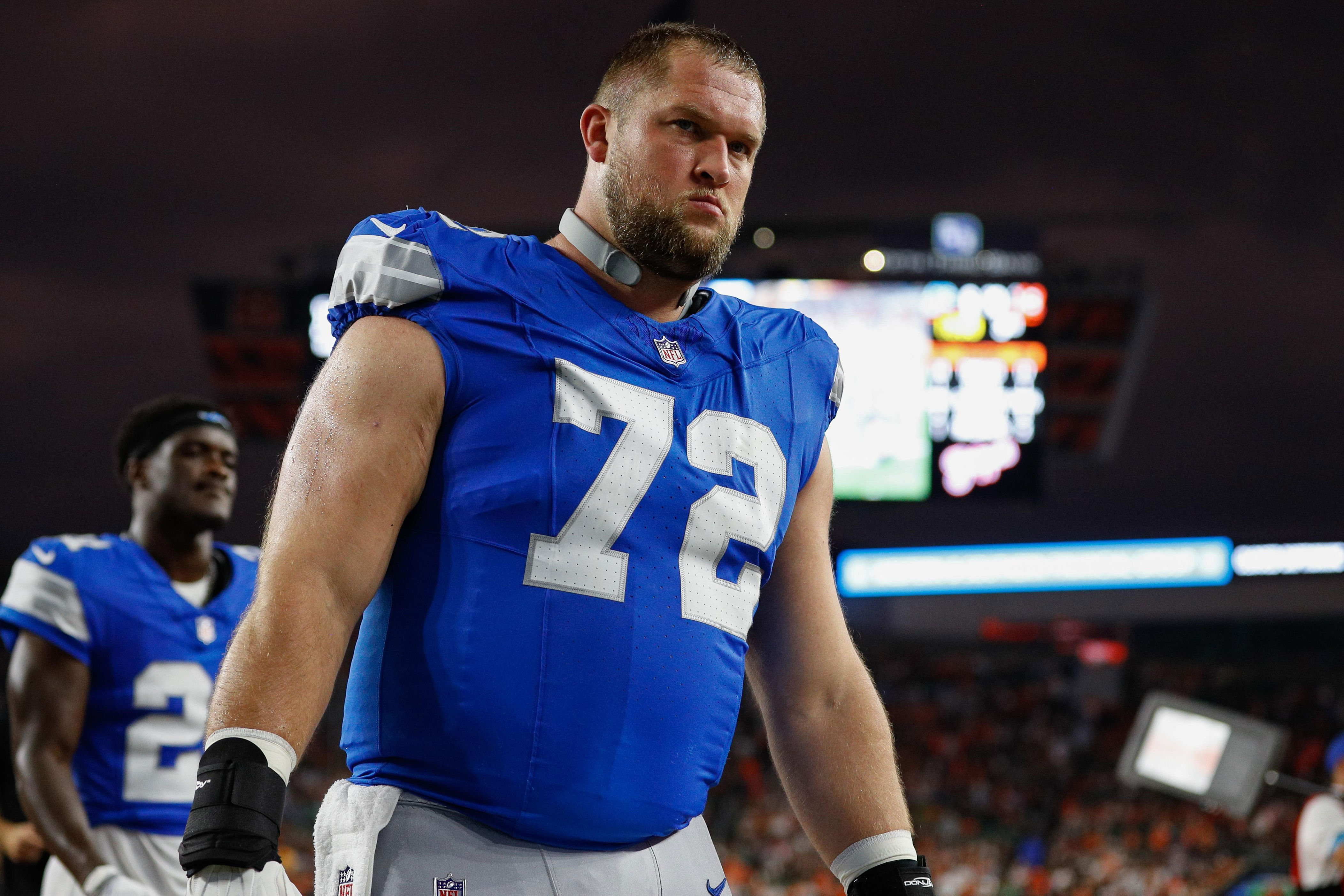 Detroit Lions elevate DL from practice squad, re-sign Levi Onwuzurike