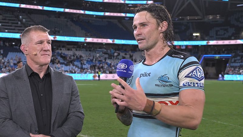 Hynes blasts 'embarrassing' stadium saga as empty seats expose sorry sight