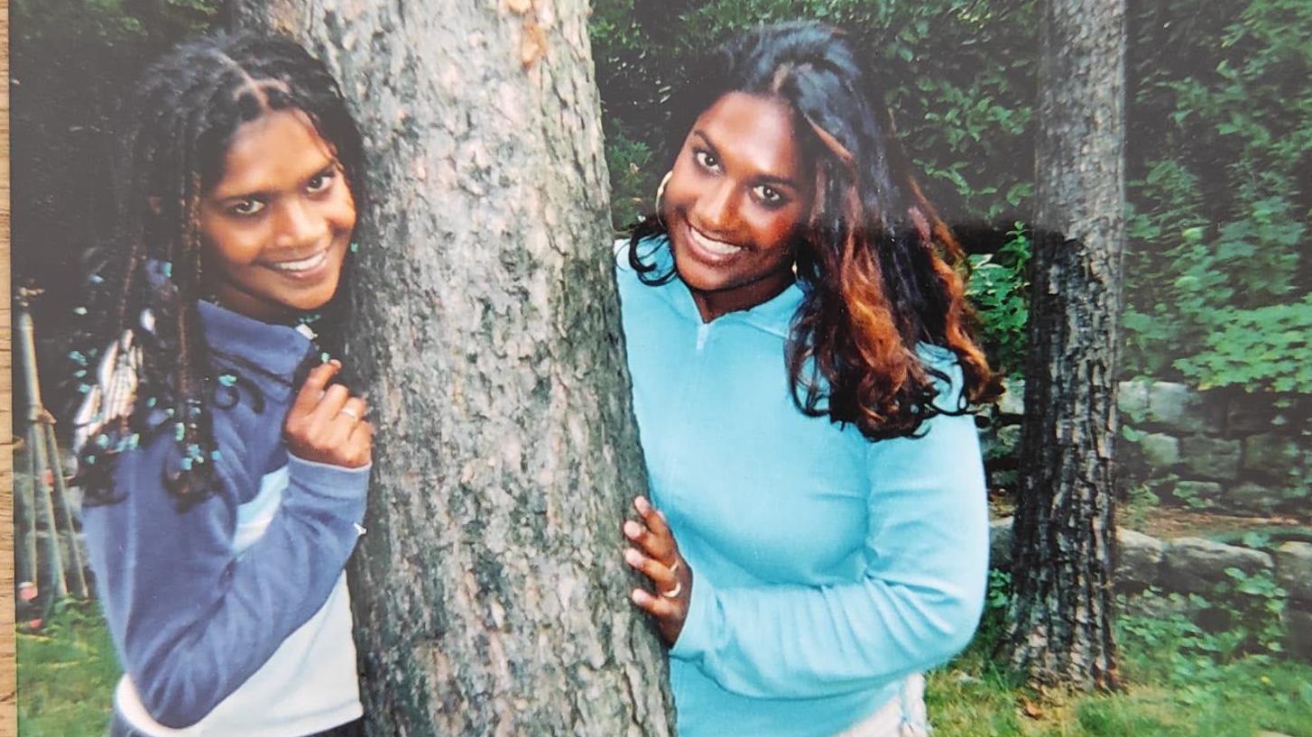 Minal and Meena first met as teenagers and became friends
