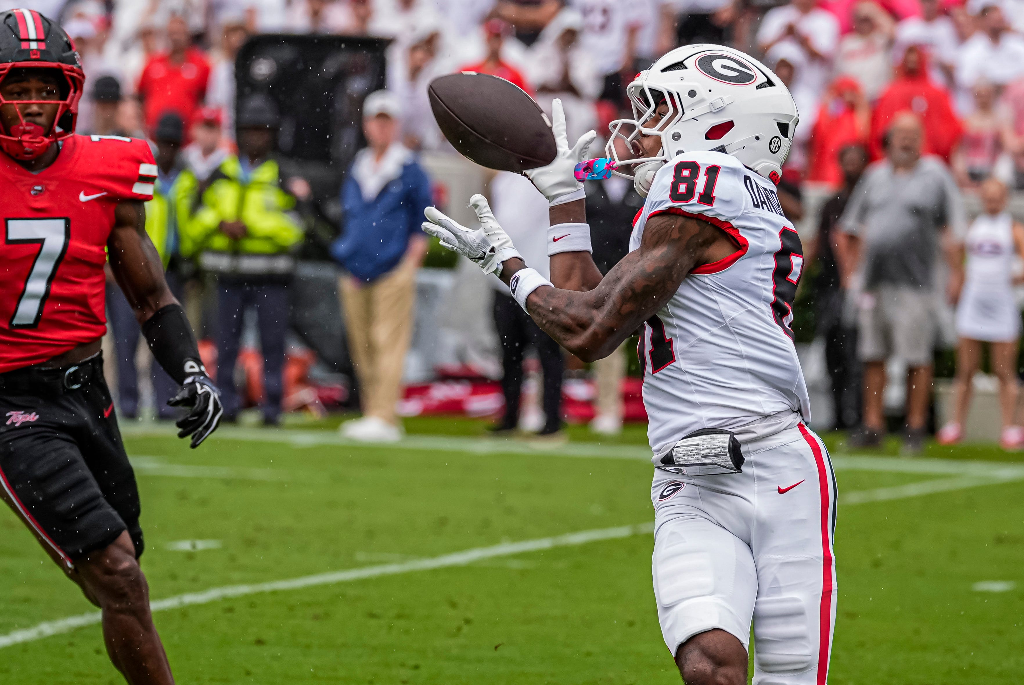 Georgia football leads the country in points per game