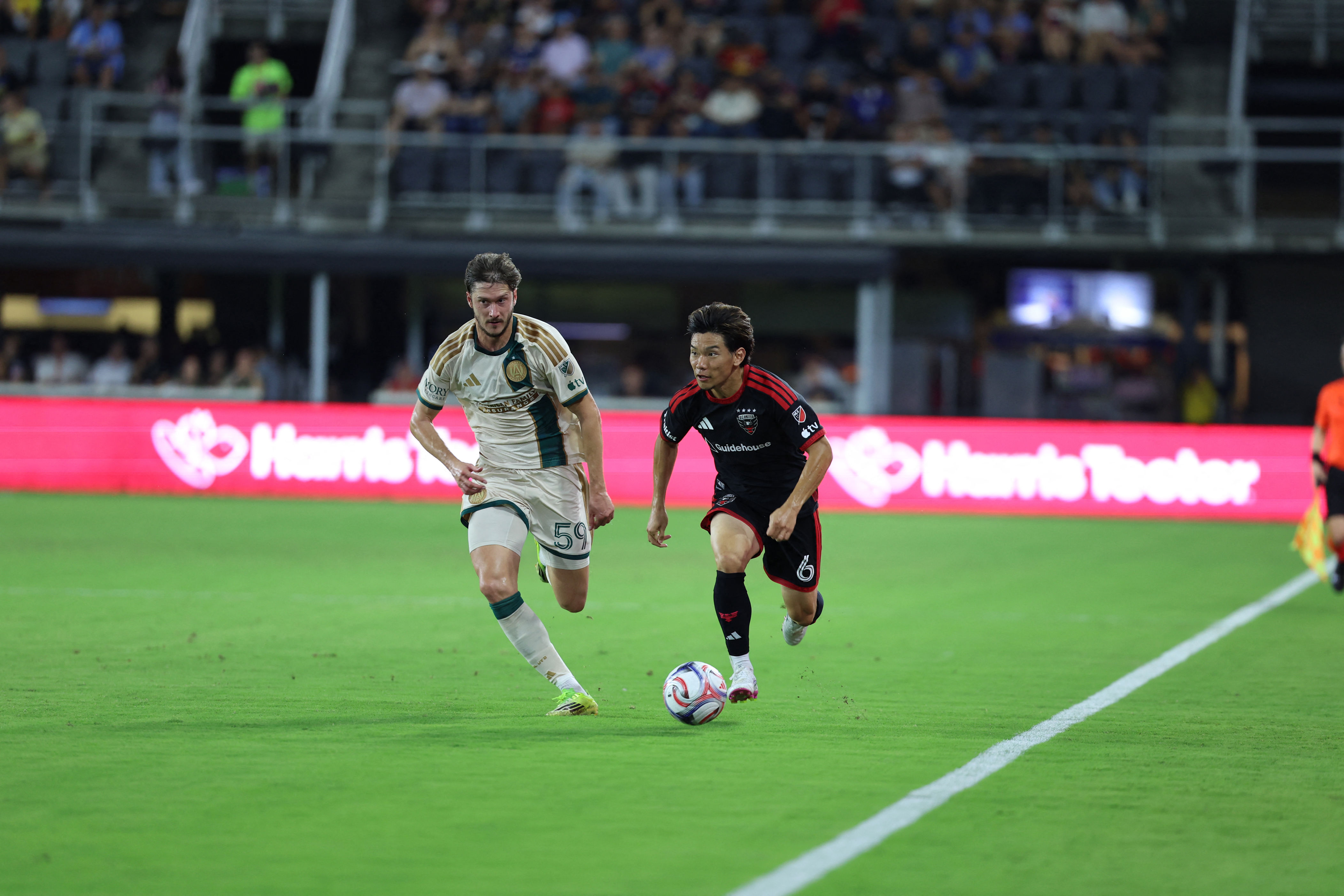 DC United plays down to Atlanta in a scoreless draw