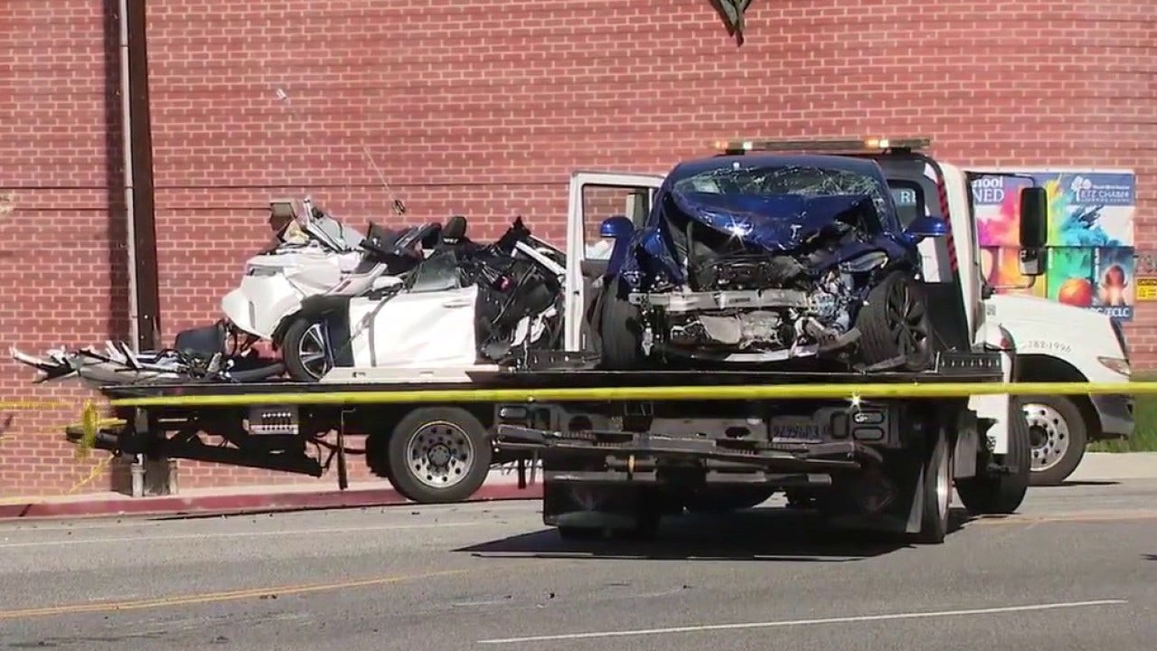 Encino crash on Ventura Boulevard leaves 1 dead, several hospitalized