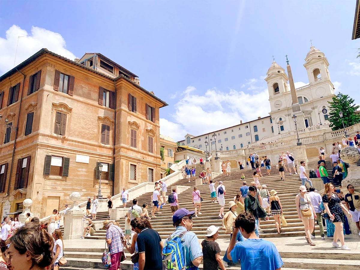 Don't fall for the common travel scam that targets tourists all over the world, including the US