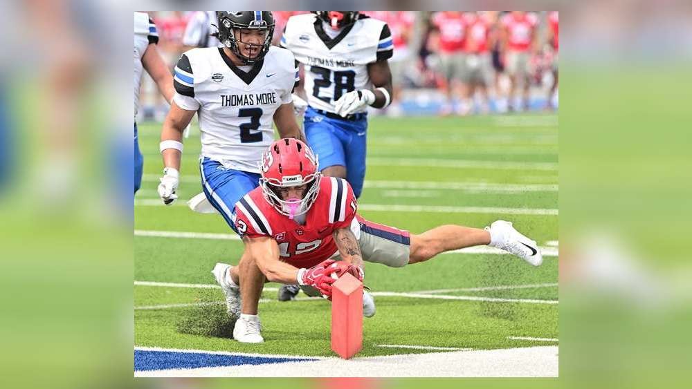 Dayton Flyer football never trails in win over Thomas More