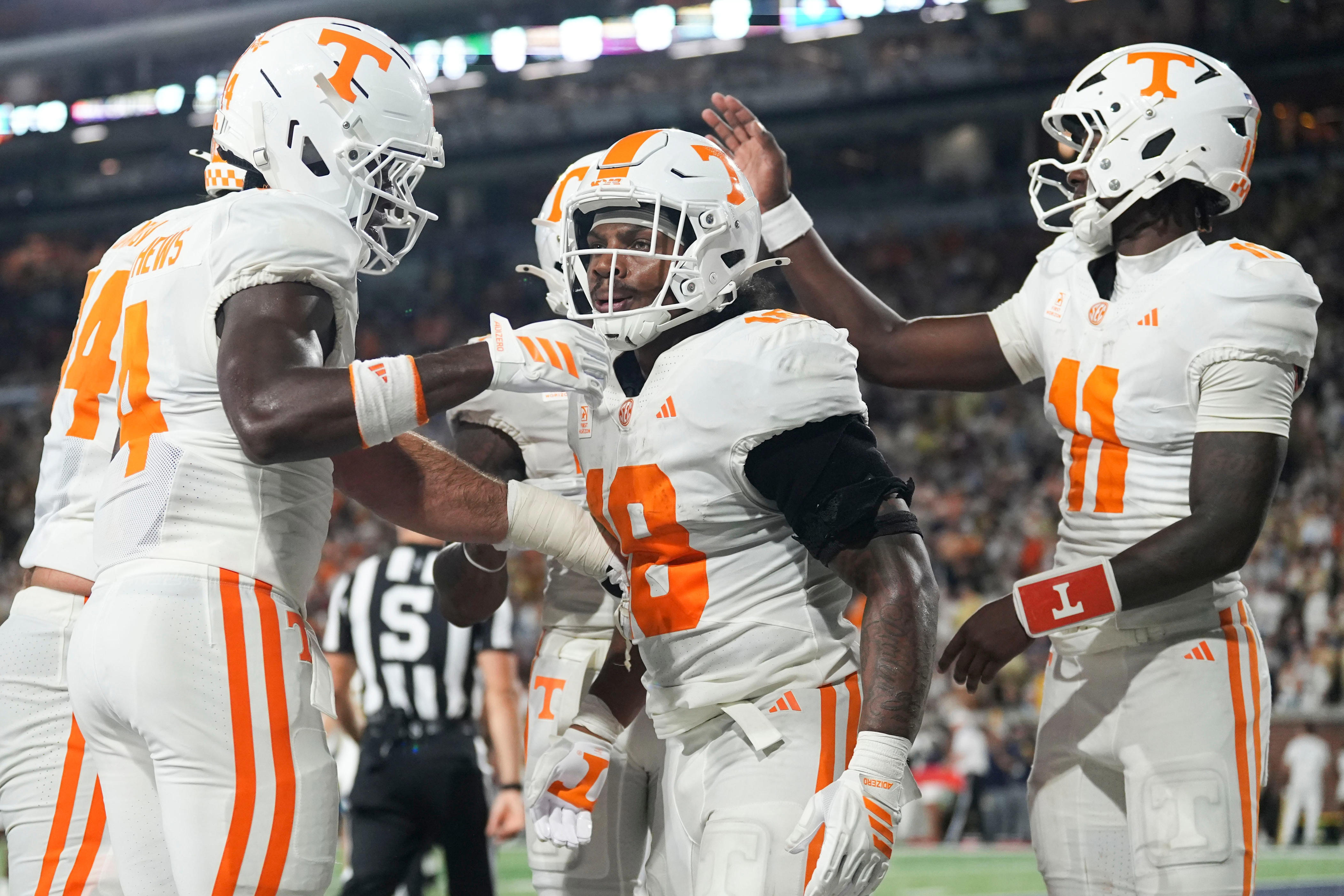 Tennessee football announces uniform combination for Arkansas game