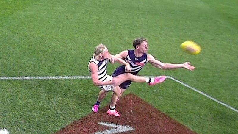 'Ridiculous': AFL great's scathing reaction to controversial call